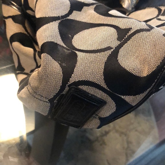Vintage Y2K Coach Fabric Black & Gray Signature Shoulder Bag w/ Leather Straps - Picture 14 of 15